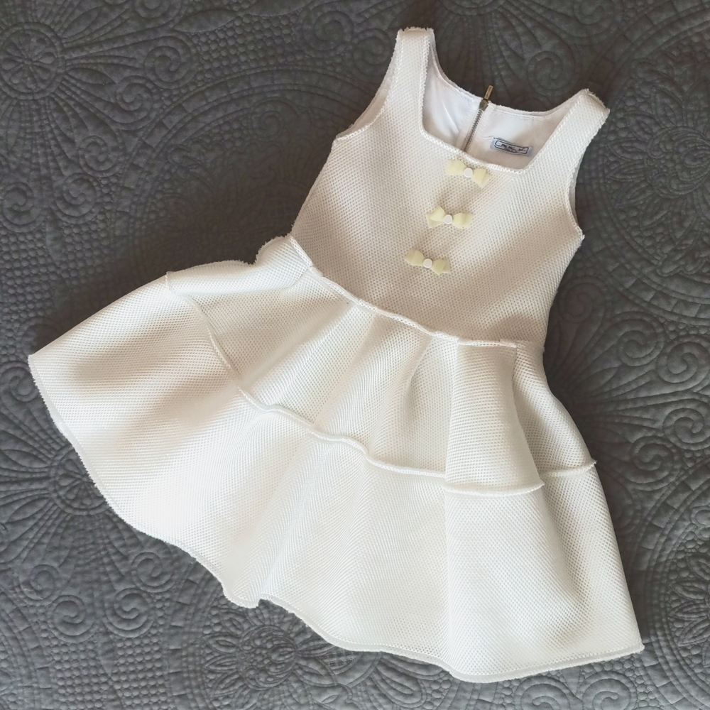 ⚜️Mi.Mi.Sol⚜️luxury brand girls white scuba dress🤍size 12🤍